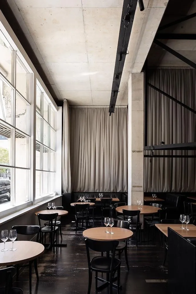 ****  Alex Hotel Perth Australia